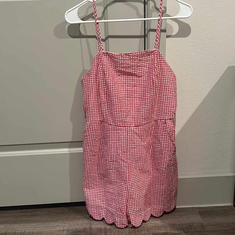 Impeccable pig ruffle leg romper - never worn